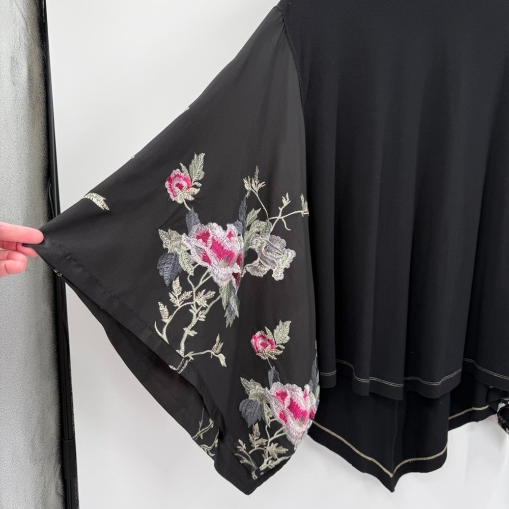 Free People‎ Womens Kimono Sleeve Embroidered Poncho Top Black Size S Boho Fairy - Picture 10 of 16